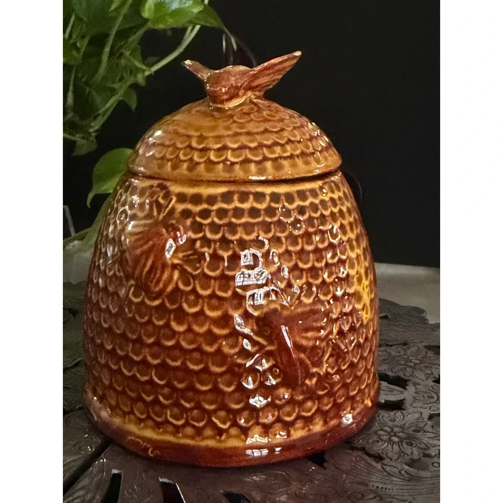 Cherokee Pottery Honey Pot Beehive Jar Bee Finial Brown Glazed Signed